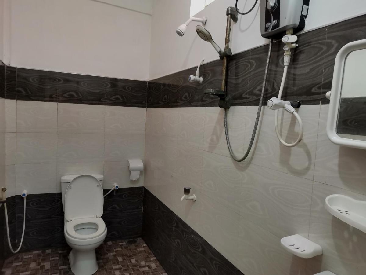 Nallur Holidays Inn Jaffna Luaran gambar