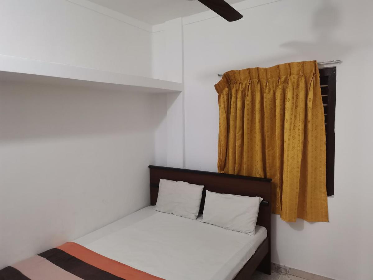 Nallur Holidays Inn Jaffna Luaran gambar