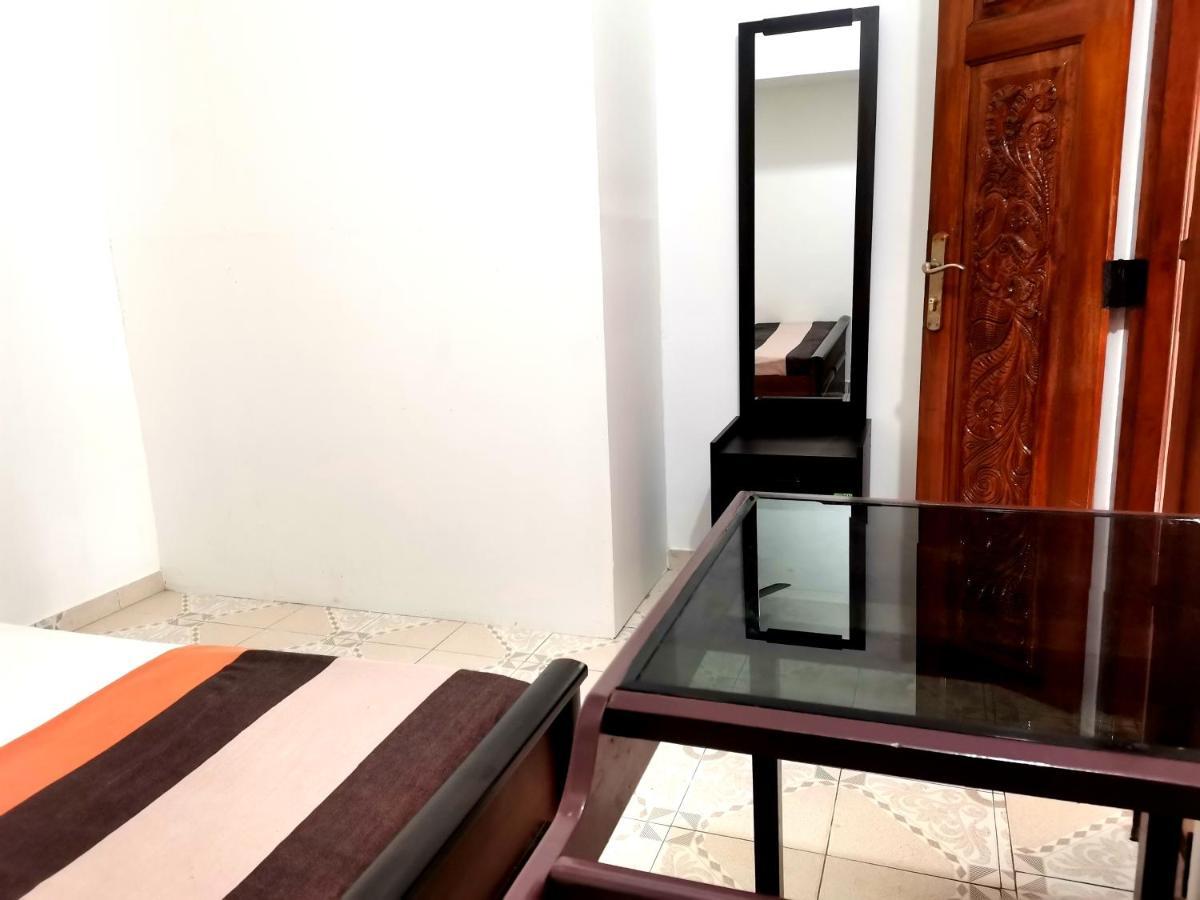 Nallur Holidays Inn Jaffna Luaran gambar