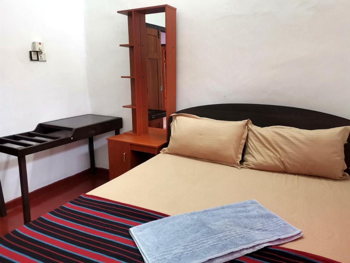 Nallur Holidays Inn Jaffna Luaran gambar