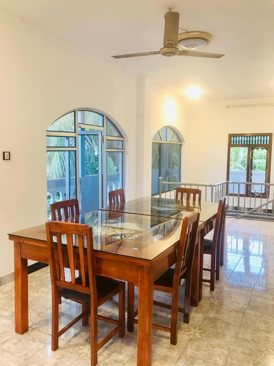 Nallur Holidays Inn Jaffna Luaran gambar