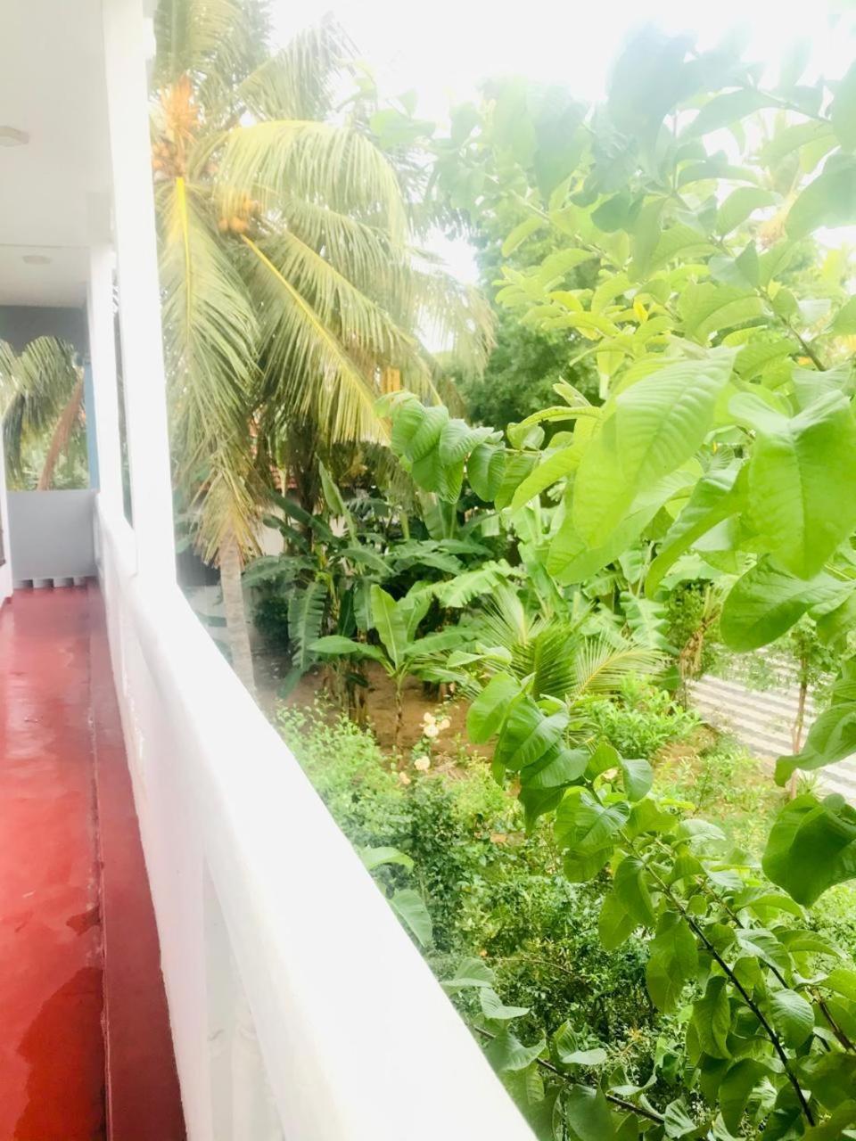 Nallur Holidays Inn Jaffna Luaran gambar