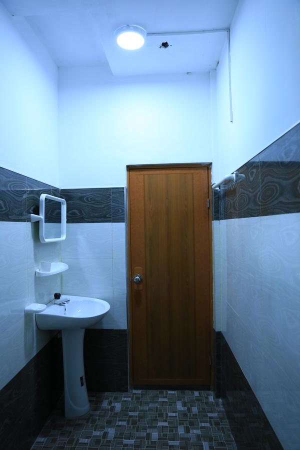 Nallur Holidays Inn Jaffna Luaran gambar